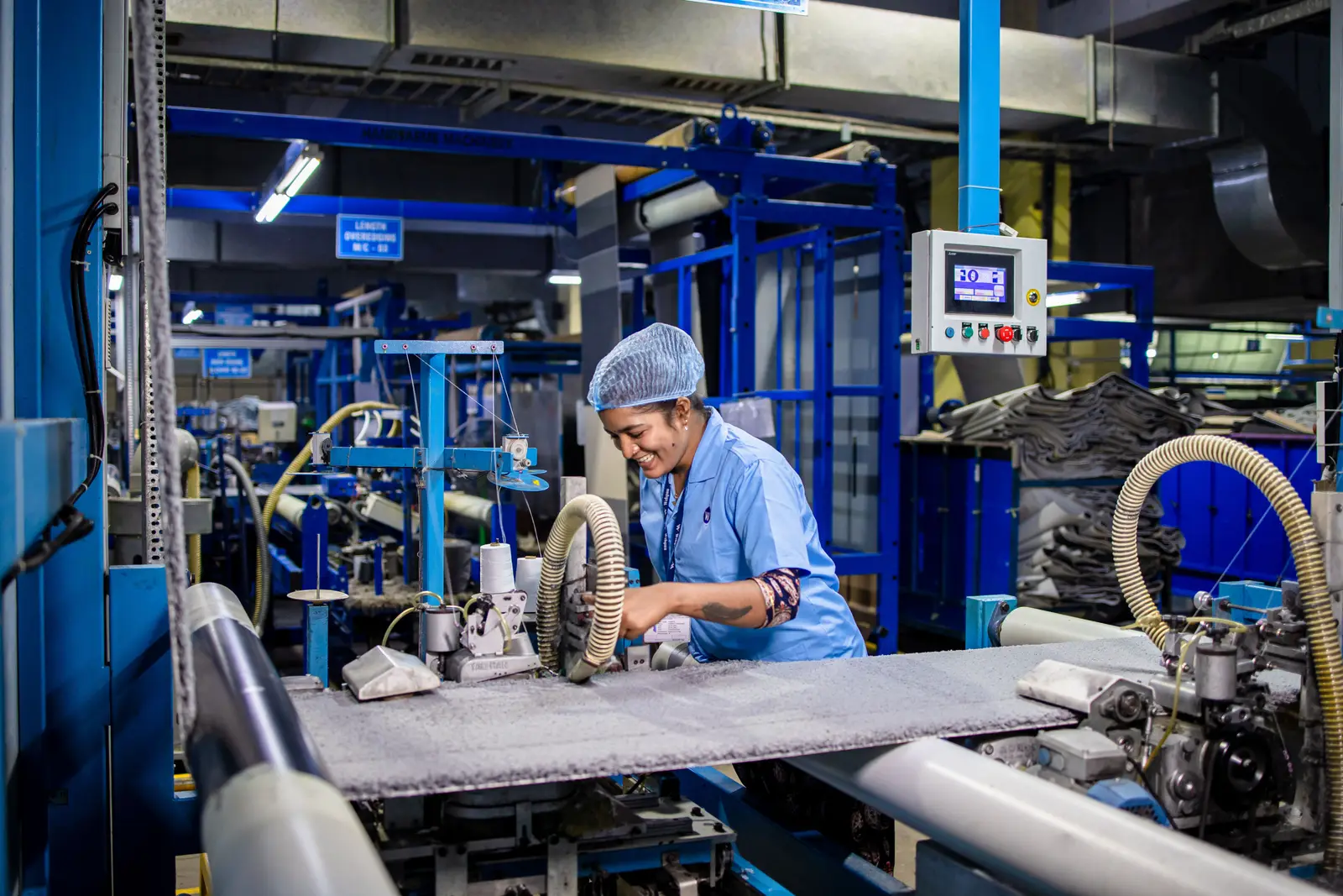 Operator working at a production machine