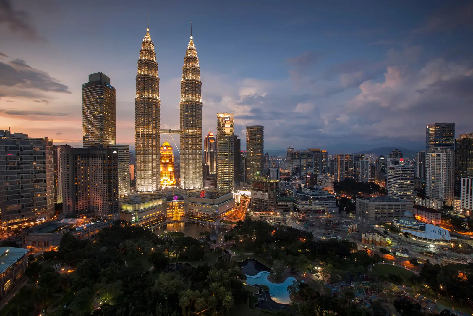 Kuala Lumpur skyline with the Petronas Towers at dusk